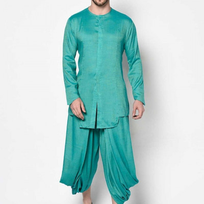 Men Green Solid Dhotis